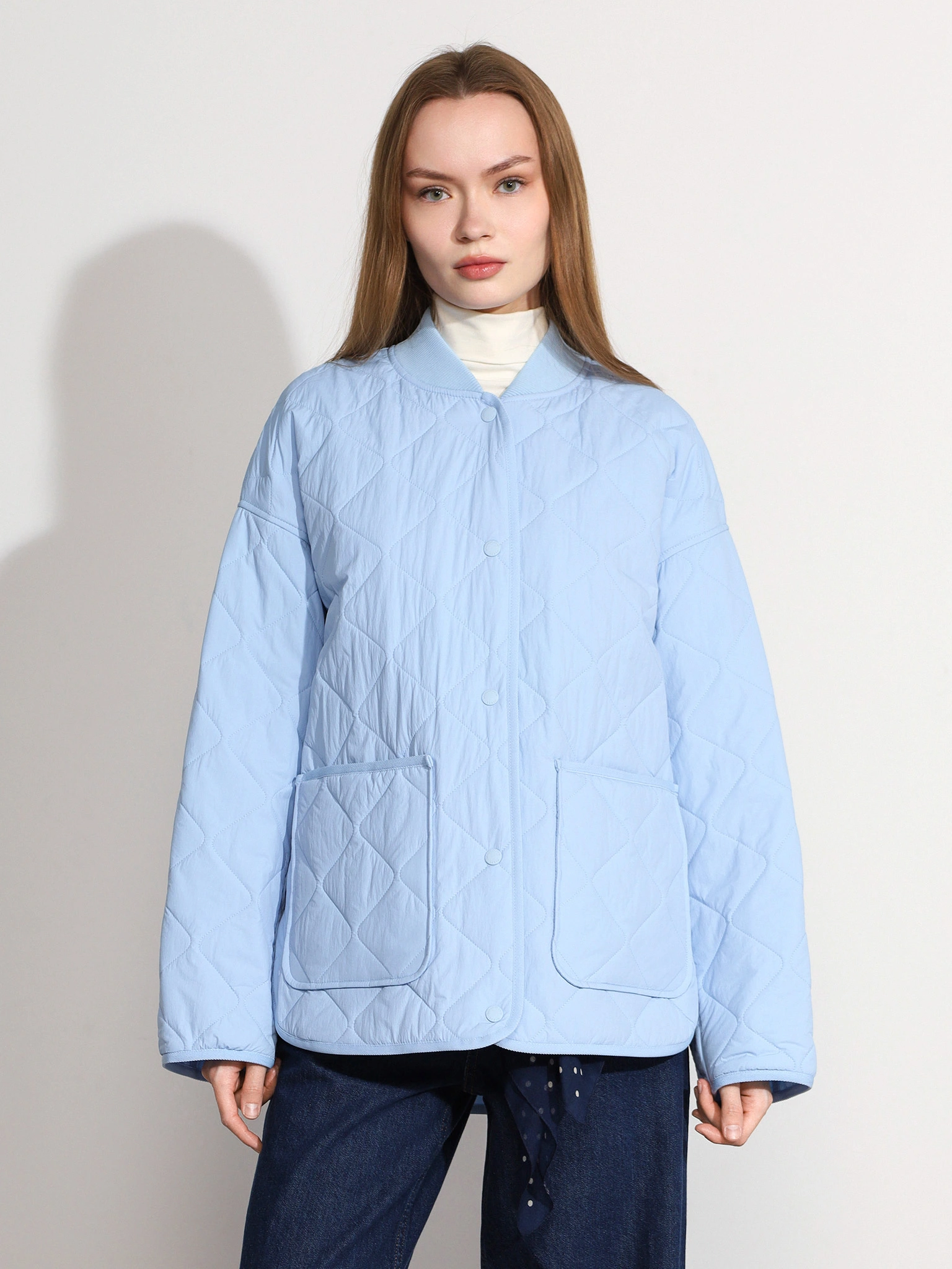 Куртка стеганая голубого цвета на кнопках